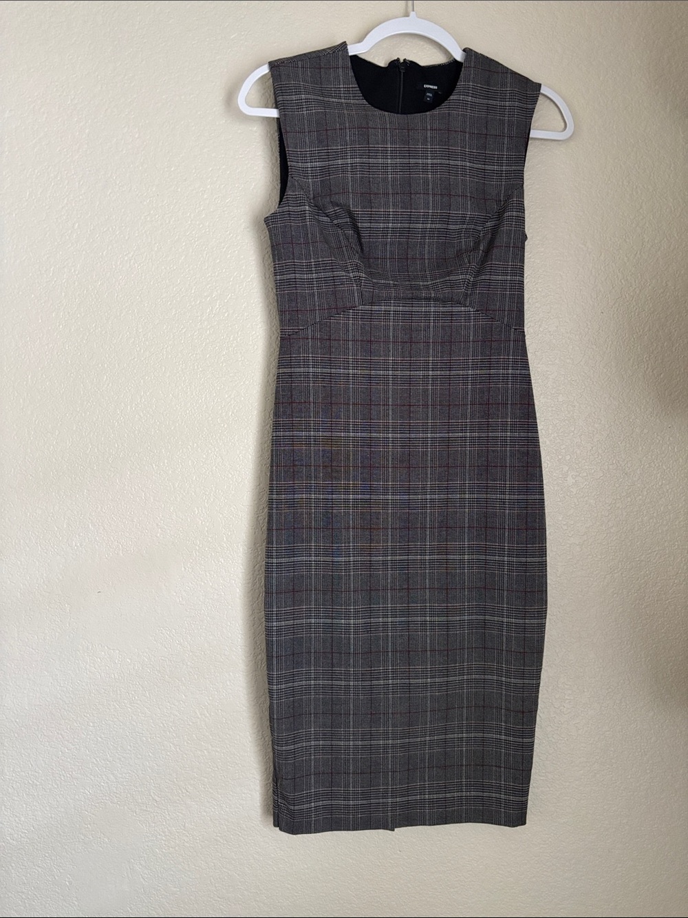 Express Sleeveless Plaid Midi Dress - Gray